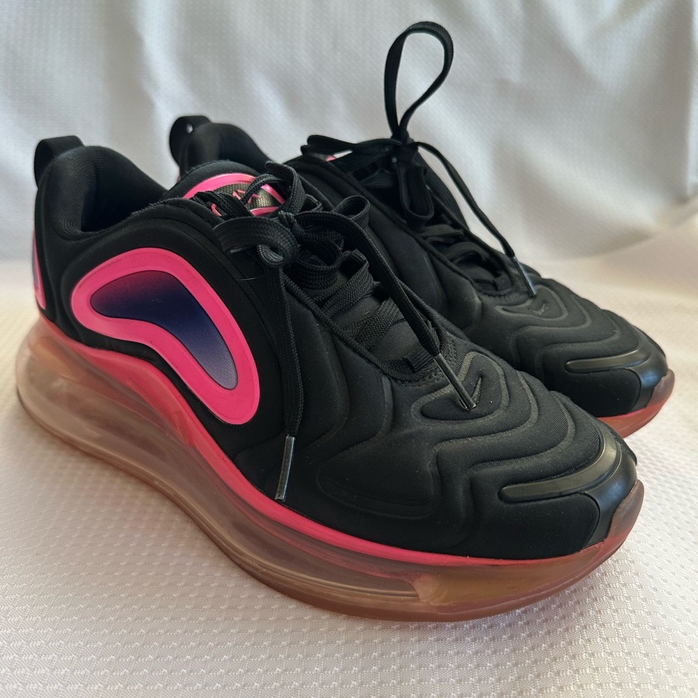 Nike Air Max 720 GS Fuchsia Pink Black Sneakers Youth Size 6.5 Y Shoes